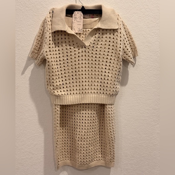 Willow & Wind Tops - Willow & Wind Elegant Cream Knit Blouse